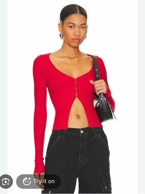 SIERRA KNIT TOP
superdown